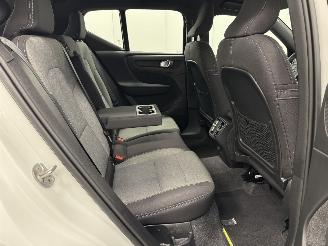 Volvo XC40 2.0 B4 Autom. Plus Dark Navi Clima picture 10