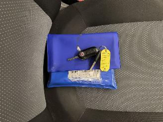 Fiat Punto Evo 1.2 Dynamic 5-drs Airco picture 13