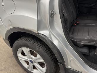 Ford Kuga 1.5 Trend Navi Clima picture 18