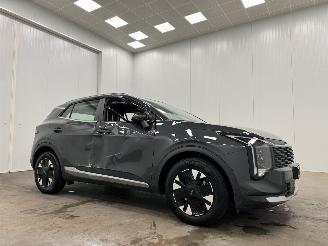damaged passenger cars Kia Sportage 1.6 T-GDi Hybrid Comfortline Navi Clima 2026/7