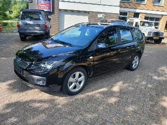 Avarii autoturisme Ford Focus Focus 2 Wagon Combi 1.8 16V (Q7DA) [92kW] 2008/1