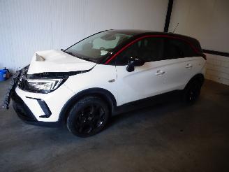 Sloopauto Opel Crossland 1.2 TURBO 2022/3