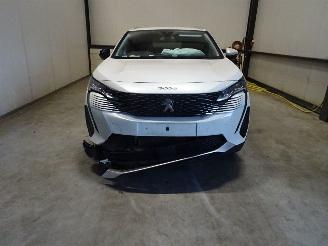Uttjänta bilar auto Peugeot 3008 1.5 HDI 2021/10