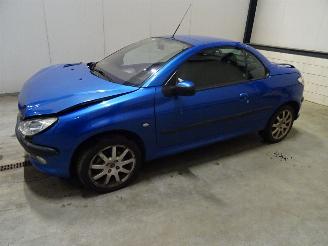 demontáž osobní automobily Peugeot 206 CC 1.6 16V 2002/3