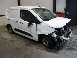 Sloopauto Opel Combo 1.5 CDTI 2021/12