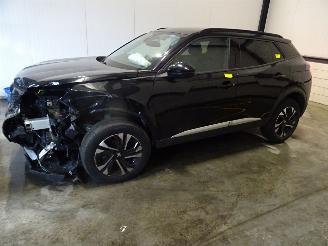 Peugeot 2008 1.2THP picture 3