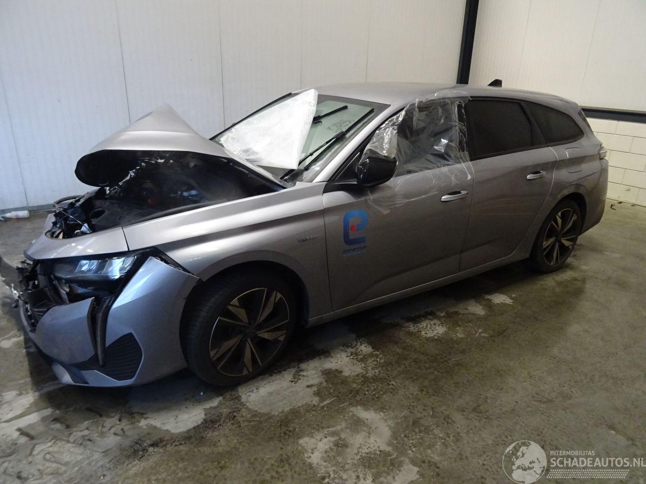 Peugeot 308 1.6 HYBRIDE