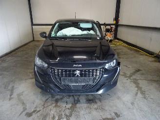 Vrakbiler auto Peugeot 208 1.2 THP 2023/8