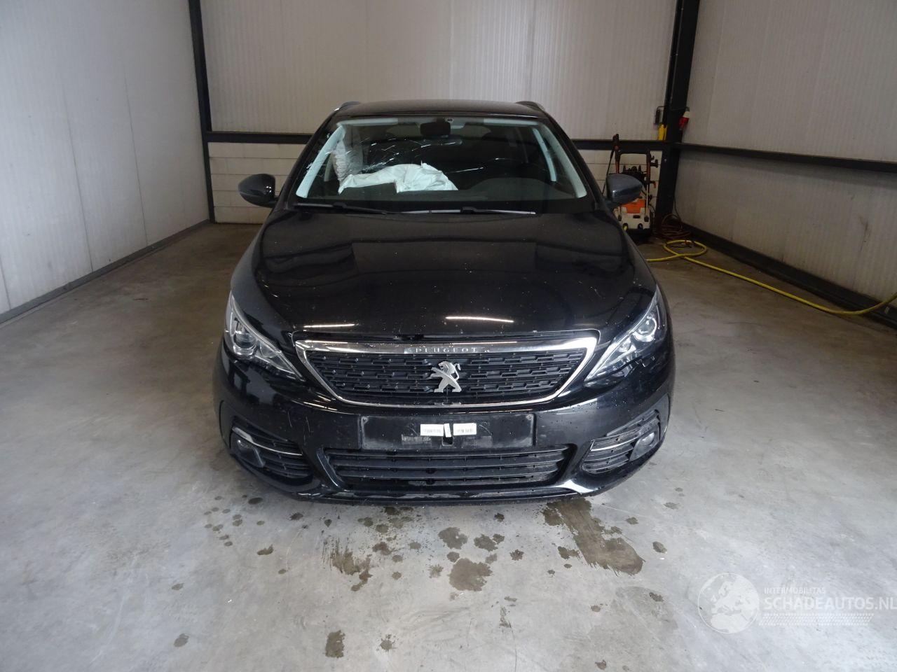 Peugeot 308 1.5 HDI