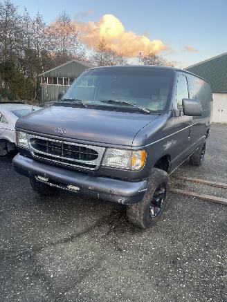 Vrakbiler auto Ford USA C-Zero E250 5.4 V8 1997/1