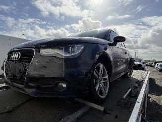 Vrakbiler auto Audi A1 S line 1.2 TSI 2011/1