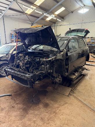 Uttjänta bilar auto Volkswagen Golf 1.2 tsi 2011/1