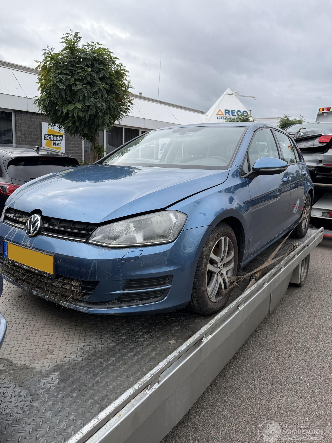 Volkswagen Golf 7 1.2 TSI