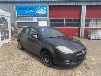 Vrakbiler auto Fiat Bravo Bravo (198A), Hatchback, 2006 / 2014 1.4 16V 2007/8
