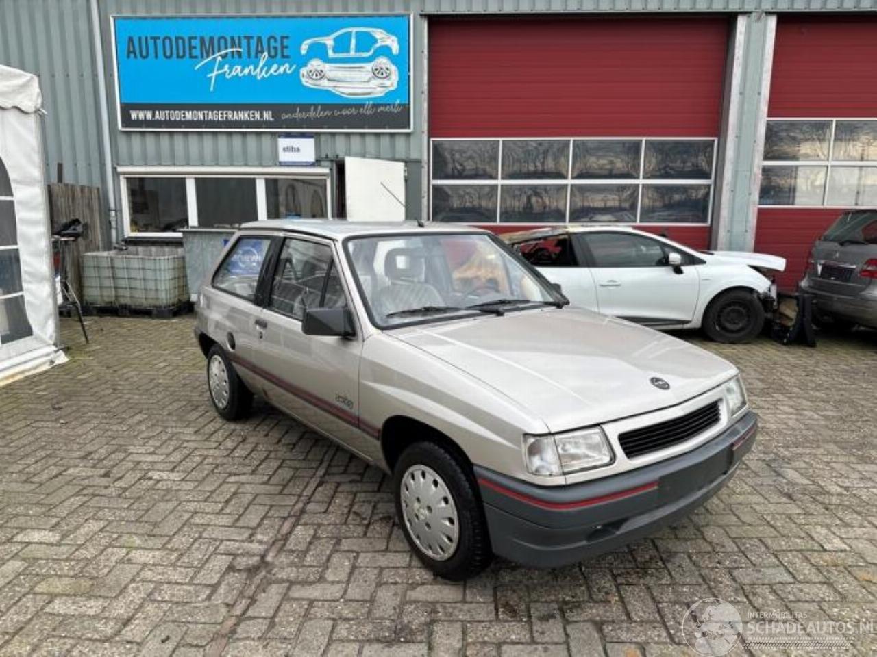 Opel Corsa Corsa A, Hatchback, 1982 / 1993 1.4 i,Swing,City,GL,GT Kat.