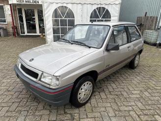 Opel Corsa Corsa A, Hatchback, 1982 / 1993 1.4 i,Swing,City,GL,GT Kat. picture 3