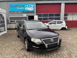 Coche siniestrado Volkswagen Passat Passat Variant (3C5), Combi, 2005 / 2010 2.0 FSI 16V 2006/4