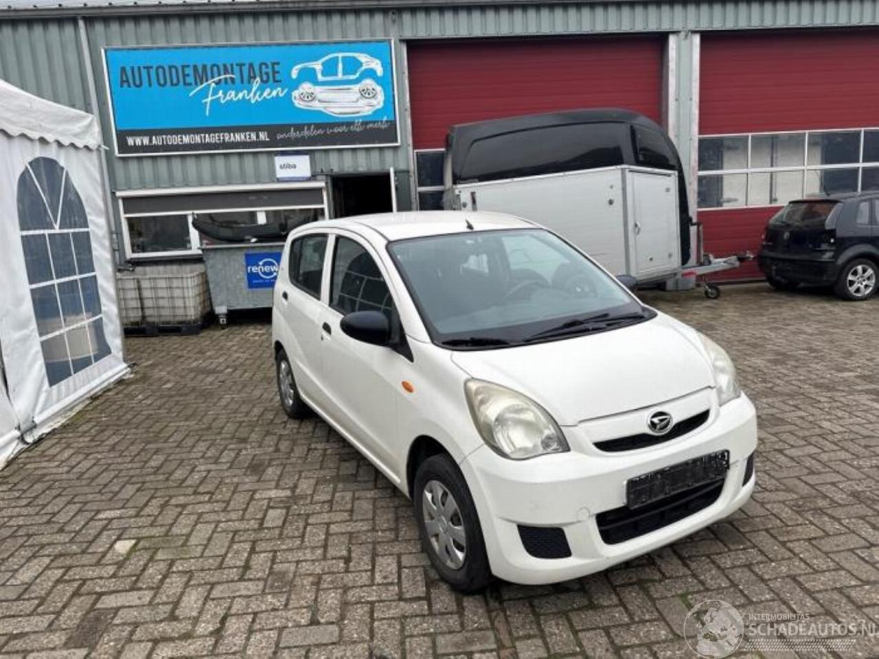 Daihatsu Cuore Cuore (L251/271/276), Hatchback, 2003 1.0 12V DVVT