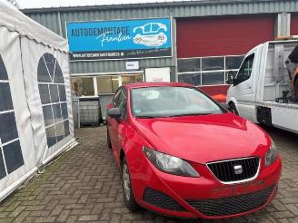 Coche siniestrado Seat Ibiza Ibiza IV (6J5), Hatchback 5-drs, 2008 / 2017 1.4 16V 2010/1