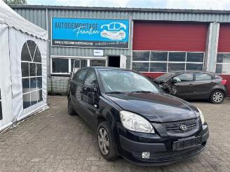 Salvage car Kia Rio Rio II (DE), Hatchback, 2005 / 2011 1.4 16V 2008/3