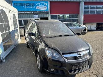 Sloopauto Opel Zafira Zafira (M75), MPV, 2005 / 2015 2.2 16V Direct Ecotec 2007/10
