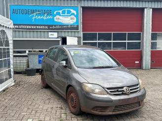 Coche siniestrado Volkswagen Golf plus Golf Plus (5M1/1KP), MPV, 2005 / 2013 1.9 TDI 105 2006