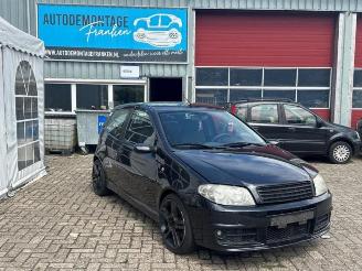 Sloopauto Fiat Punto Punto II (188), Hatchback, 1999 / 2012 1.8 16V Abarth 2004/2