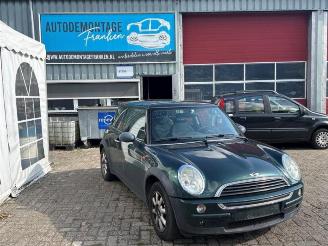 Sloopauto Mini Mini Mini One/Cooper (R50), Hatchback, 2001 / 2007 1.6 16V One 2004/5