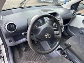 Toyota Aygo Aygo (B10), Hatchback, 2005 / 2014 1.0 12V VVT-i picture 4