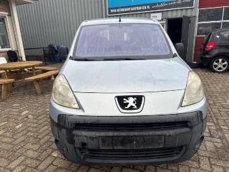 Peugeot Partner Partner (GC/GF/GG/GJ/GK), Van, 2008 / 2018 1.6 HDI 75 16V picture 2