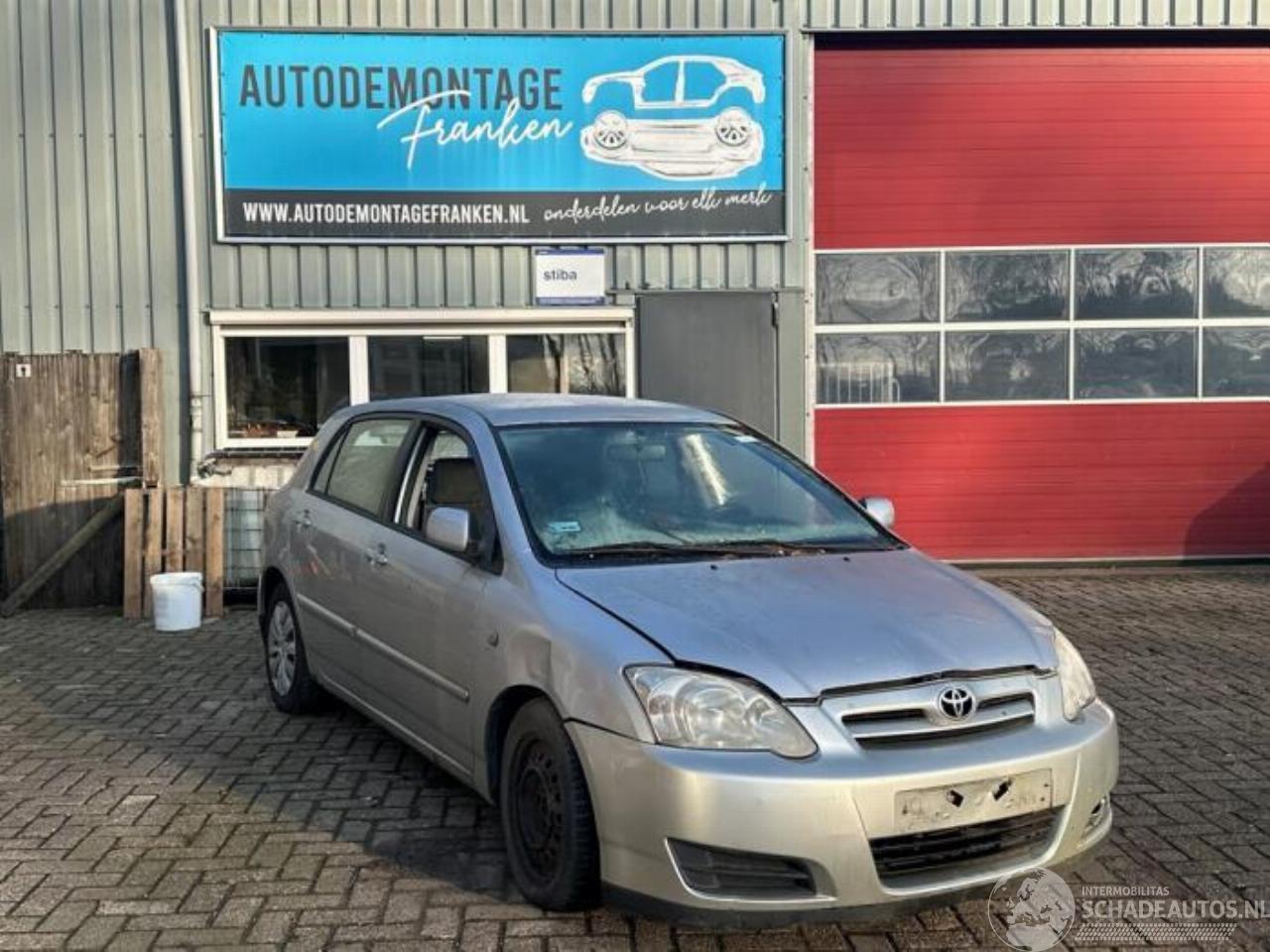 Toyota Corolla Corolla (E12), Hatchback, 2002 / 2007 2.0 D-4D 16V 90