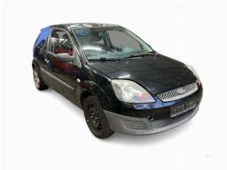 Vrakbiler auto Ford Fiesta Fiesta 5 (JD/JH), Hatchback, 2001 / 2009 1.3 2006/4