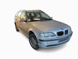 Dezmembrări autoturisme BMW 3-serie 3 serie Touring (E46/3), Combi, 1999 / 2006 316i 16V 2003/2