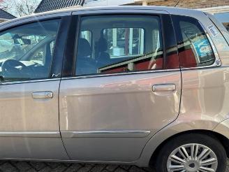 Lancia Musa Musa, MPV, 2004 / 2012 1.4 16V picture 18