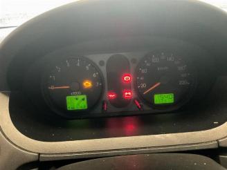 Ford Fiesta Fiesta 5 (JD/JH), Hatchback, 2001 / 2009 1.25 16V picture 8