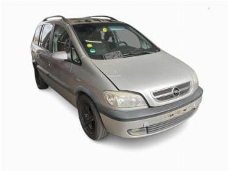 Vrakbiler auto Opel Zafira Zafira (F75), MPV, 1998 / 2005 2.2 16V 2003/3