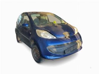 Vrakbiler auto Peugeot 107 107, Hatchback, 2005 / 2014 1.0 12V 2006/2