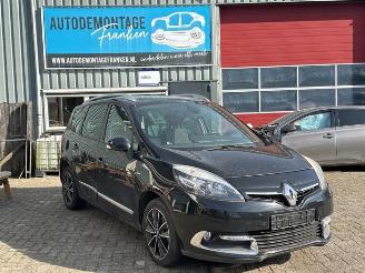 Démontage voiture Renault Grand-scenic Grand Scenic III (JZ), MPV, 2009 / 2016 1.2 16V TCe 130 2013/7