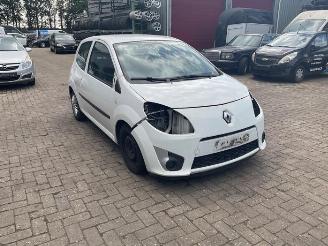 Uttjänta bilar auto Renault Twingo Twingo II (CN), Hatchback 3-drs, 2007 / 2014 1.2 16V 2010/9