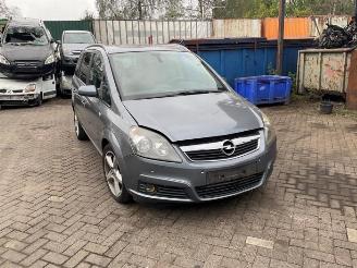 Purkuautot passenger cars Opel Zafira Zafira (M75), MPV, 2005 / 2015 2.2 16V Direct Ecotec 2005/7