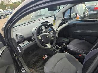 Chevrolet Spark Spark (M300), Hatchback, 2010 1.0 16V Bifuel picture 4