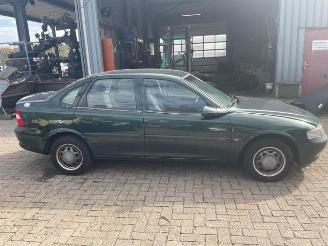 Opel Vectra Vectra B (36), Sedan, 1995 / 2002 1.6 16V Ecotec picture 5