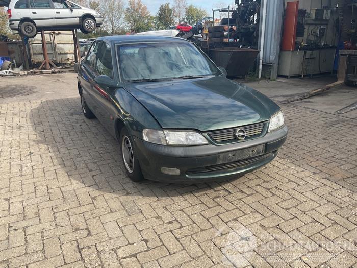 Opel Vectra Vectra B (36), Sedan, 1995 / 2002 1.6 16V Ecotec