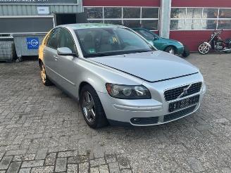  Volvo S-40  2006/1