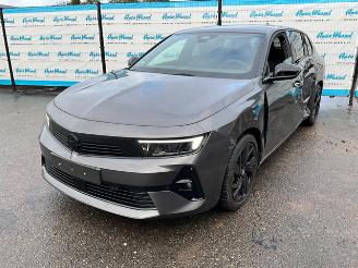 Schadeauto Opel Astra 1.2 Turbo GS Sports Tourer 2023/10
