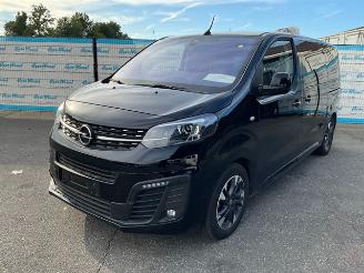 Opel Zafira-e Life picture 1
