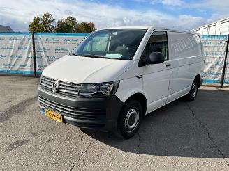 Volkswagen Transporter 2.0 TDi Transporter BlueMotion 2016/12