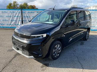 Unfallwagen Opel Combo 1.5 Life 2024/4