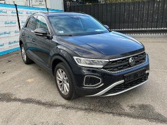 Volkswagen T-Roc 1.5 TSi picture 2