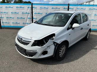 skadebil auto Opel Corsa 1.2 Selection 2014/7
